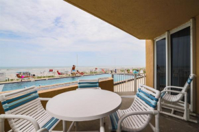 Completely Remodeled Pool-Side Ocean Front Condo - Steps to Flagler Avenue